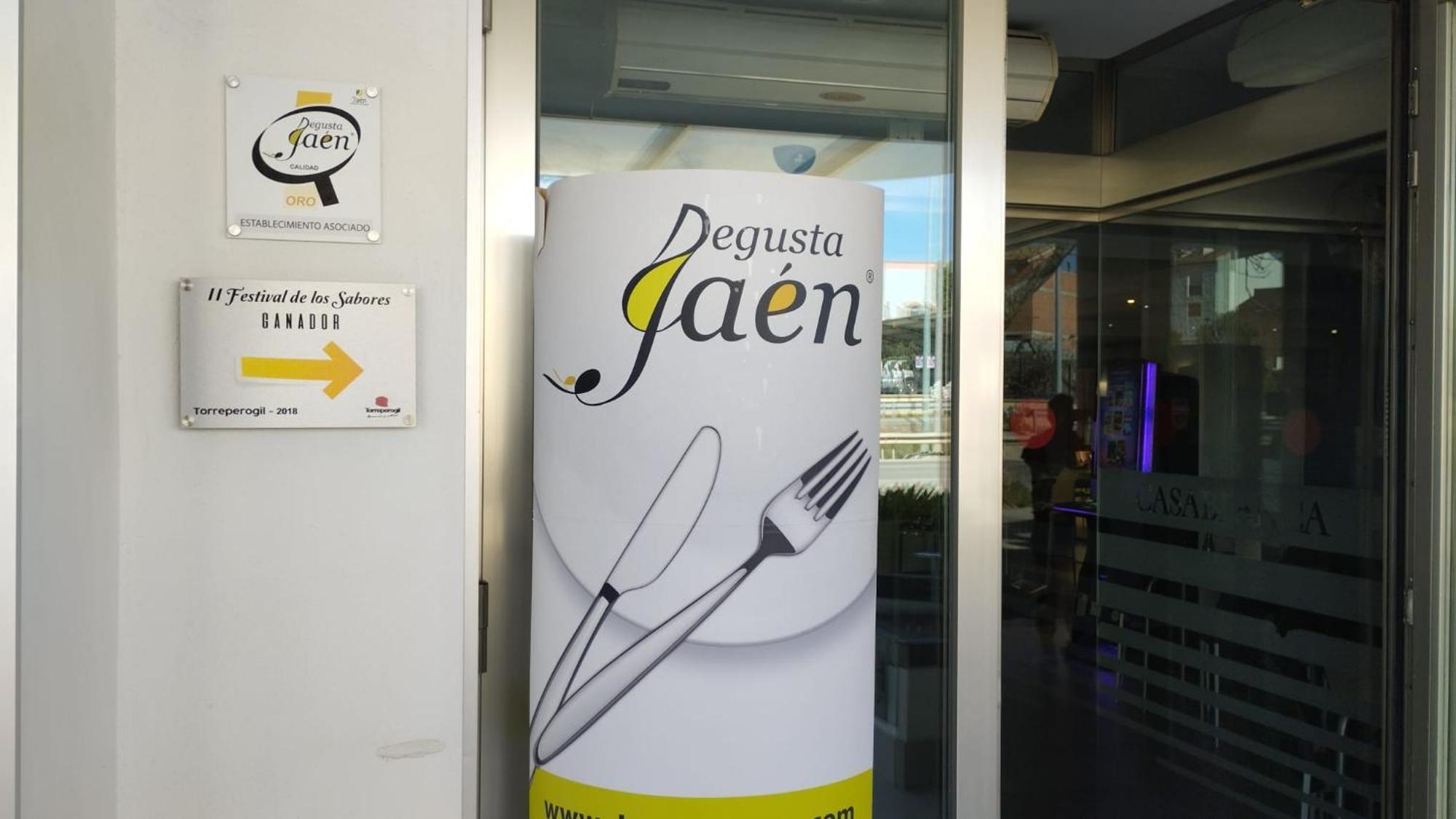 Pension Restaurante Casablanca Torreperogil Екстер'єр фото