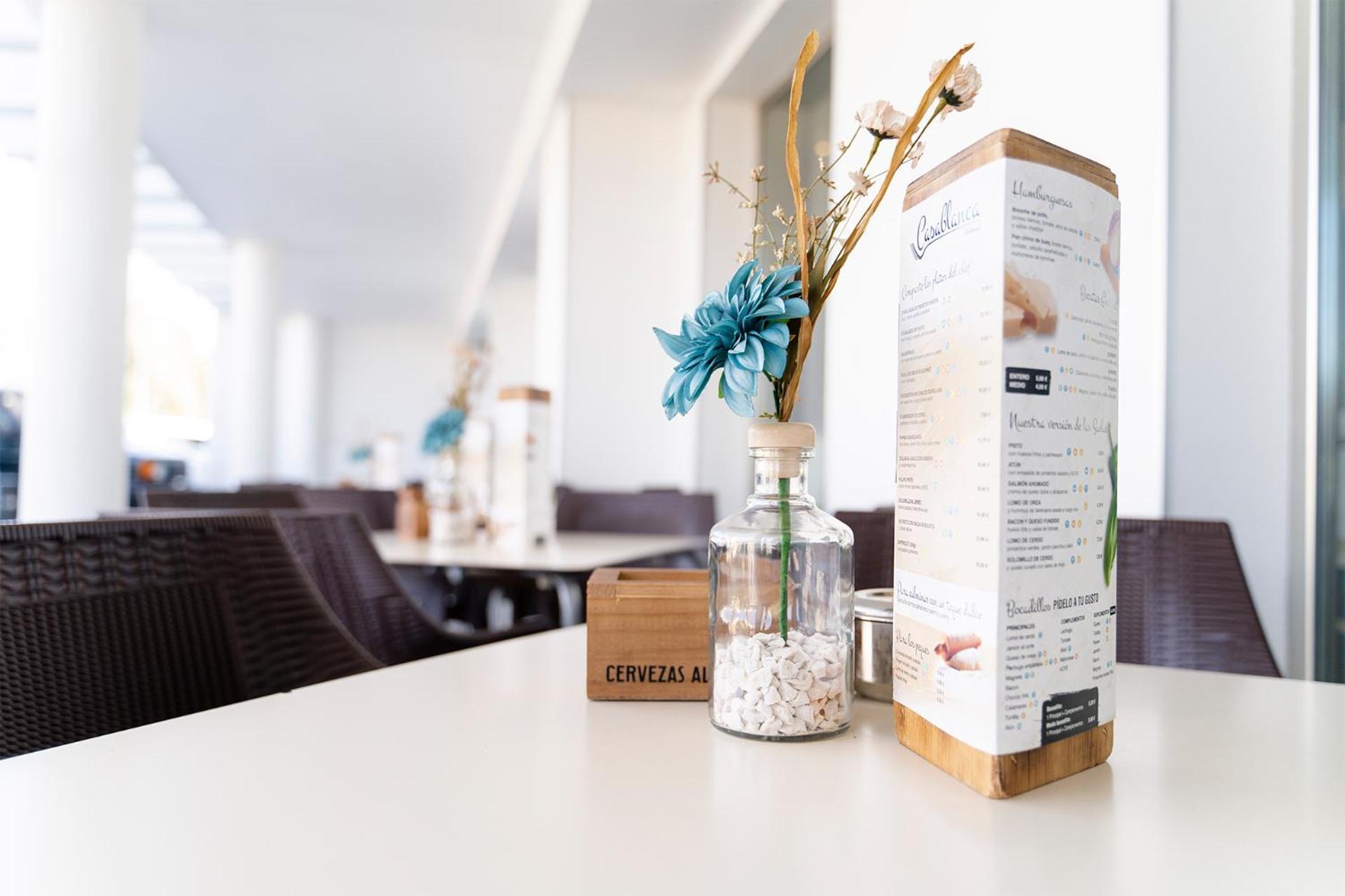 Pension Restaurante Casablanca Torreperogil Екстер'єр фото
