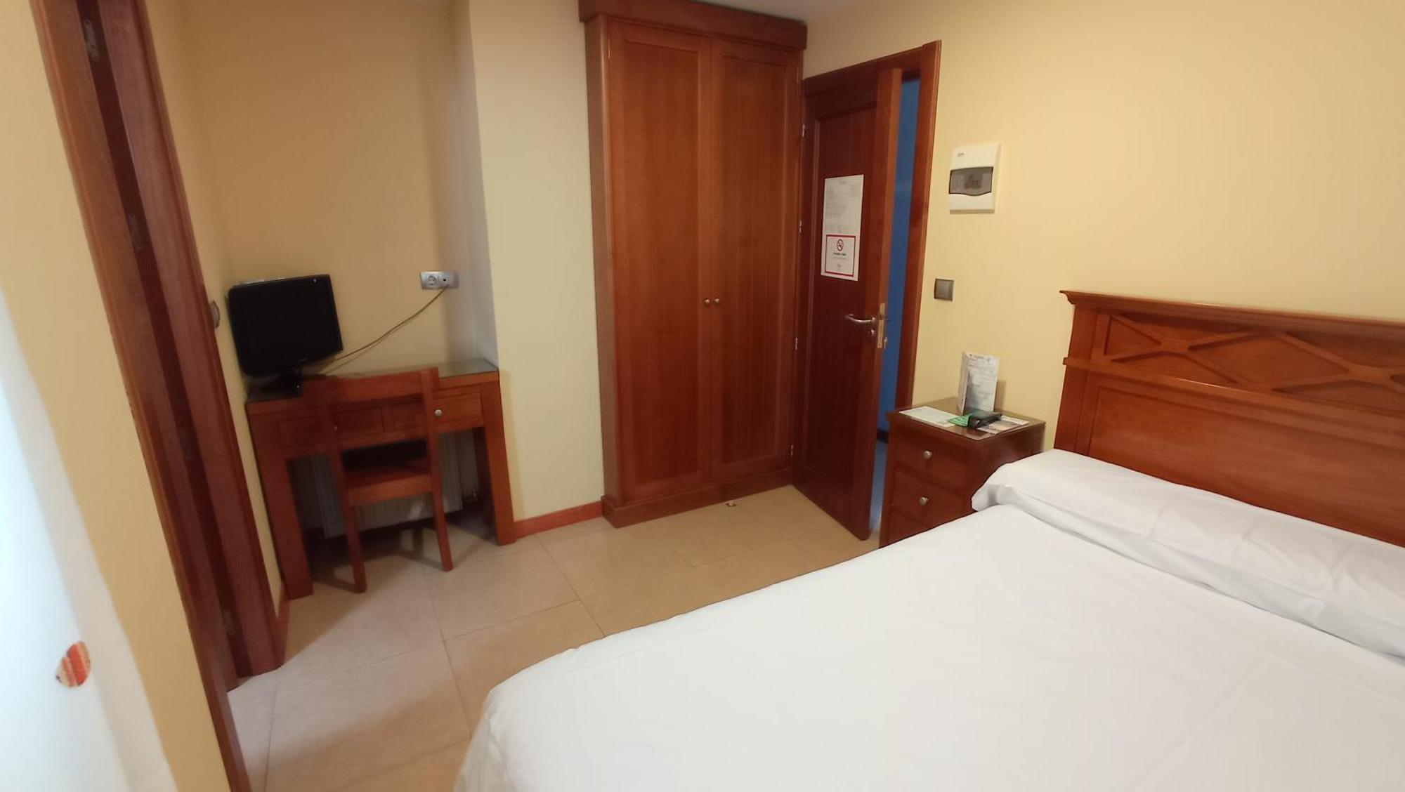 Pension Restaurante Casablanca Torreperogil Номер фото