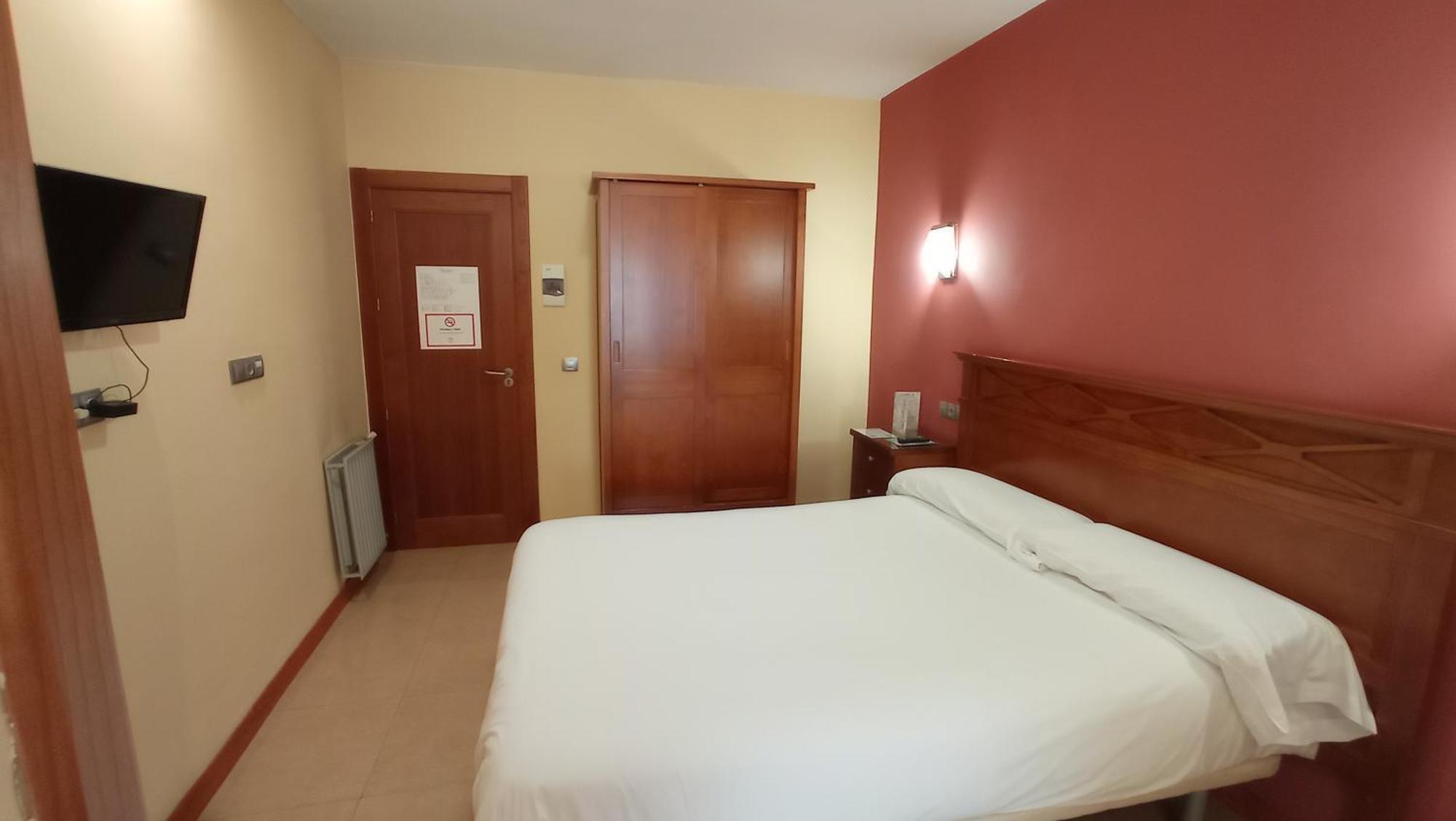 Pension Restaurante Casablanca Torreperogil Номер фото