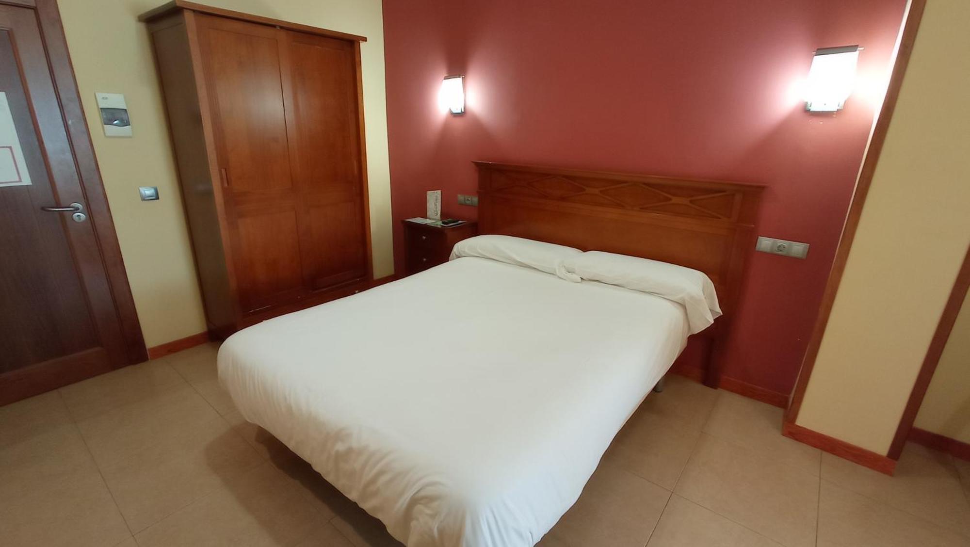 Pension Restaurante Casablanca Torreperogil Номер фото